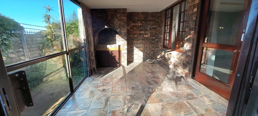 2 Bedroom Property for Sale in Gonubie Eastern Cape